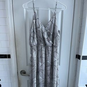 sienna sky maxi dress